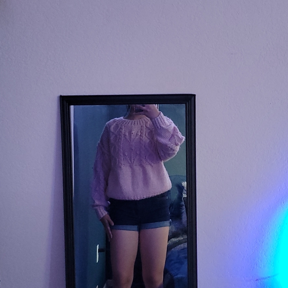 Scoop neck sweater